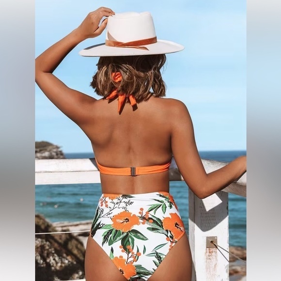 NWT CUPSHE Padded Underwire Halter Bikini Top Orange Size Medium - Picture 7 of 16